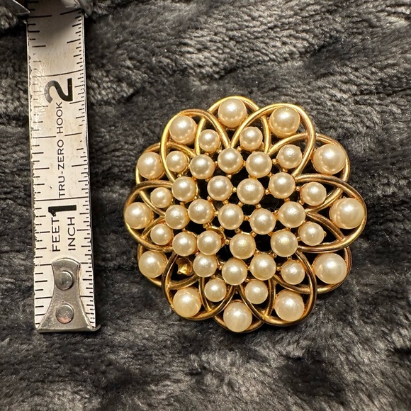 Pin - Picture 2 of 5